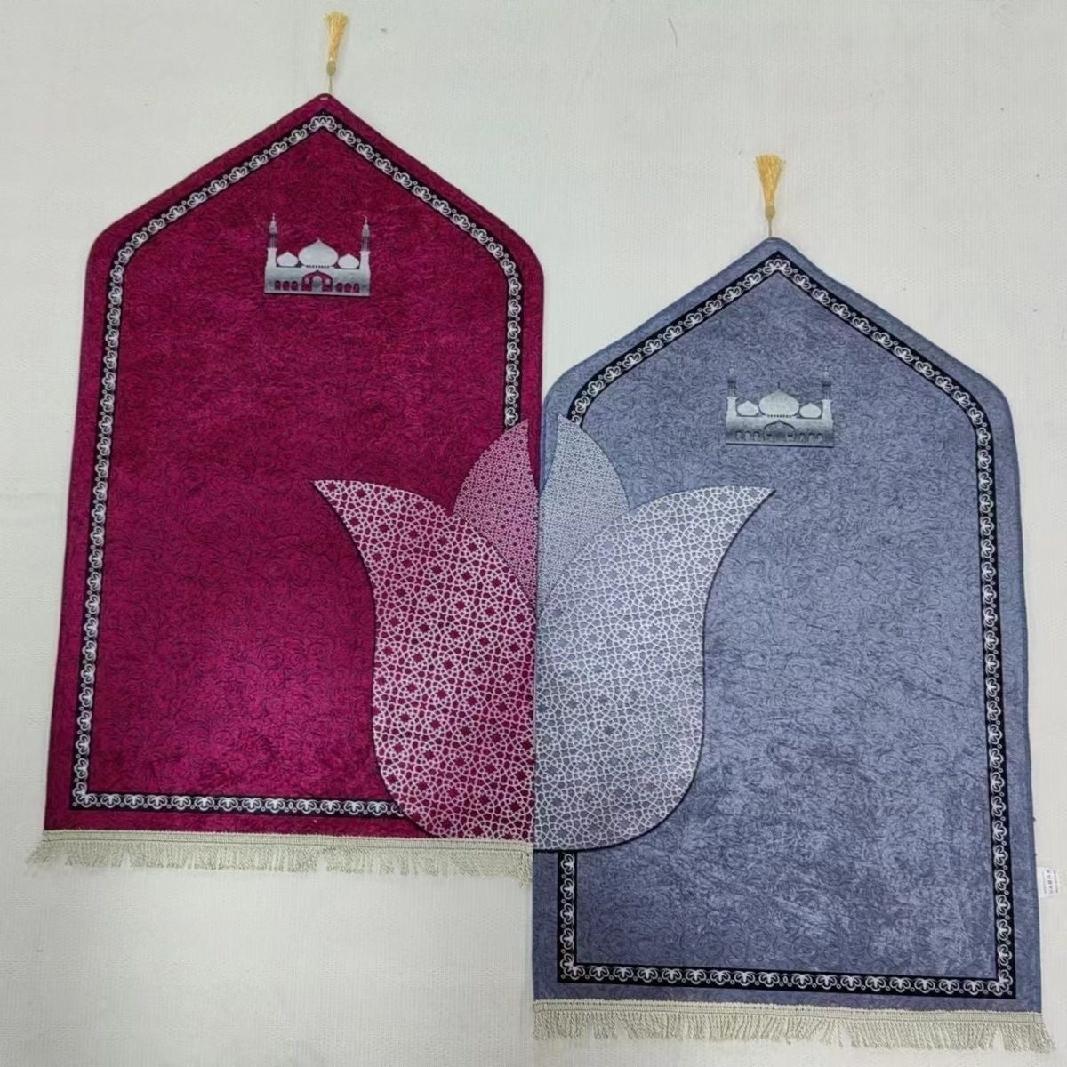 Non-slip printed rug