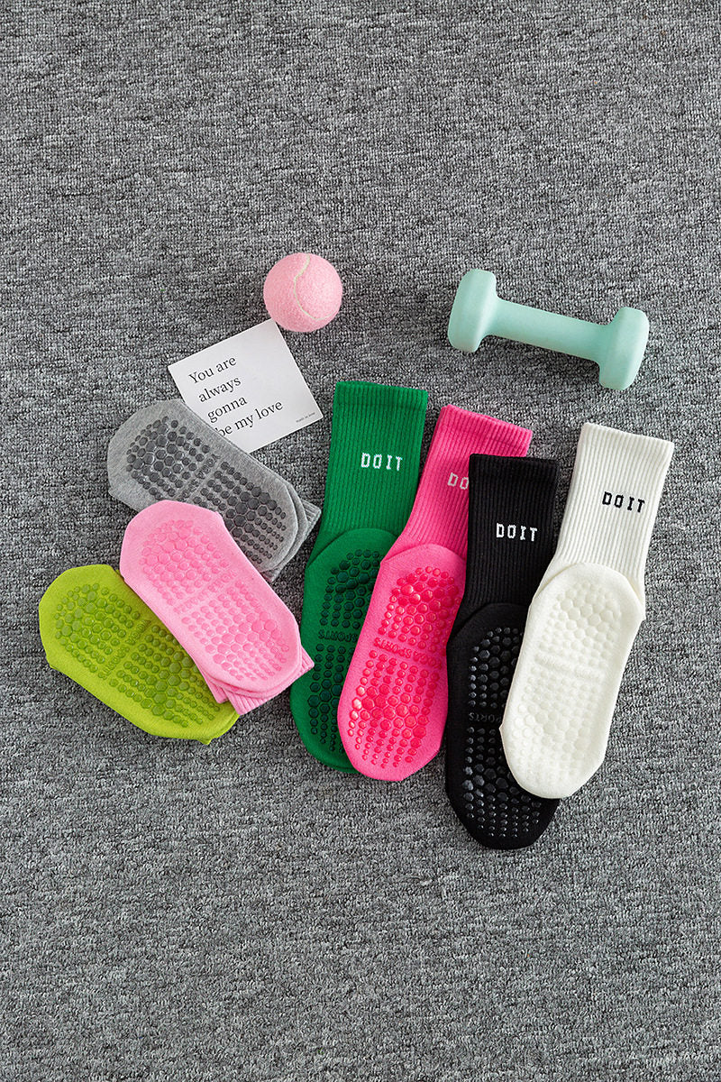 Non-Slip Yoga Socks Pure Cotton Mid-Calf Fitness Grip Socks