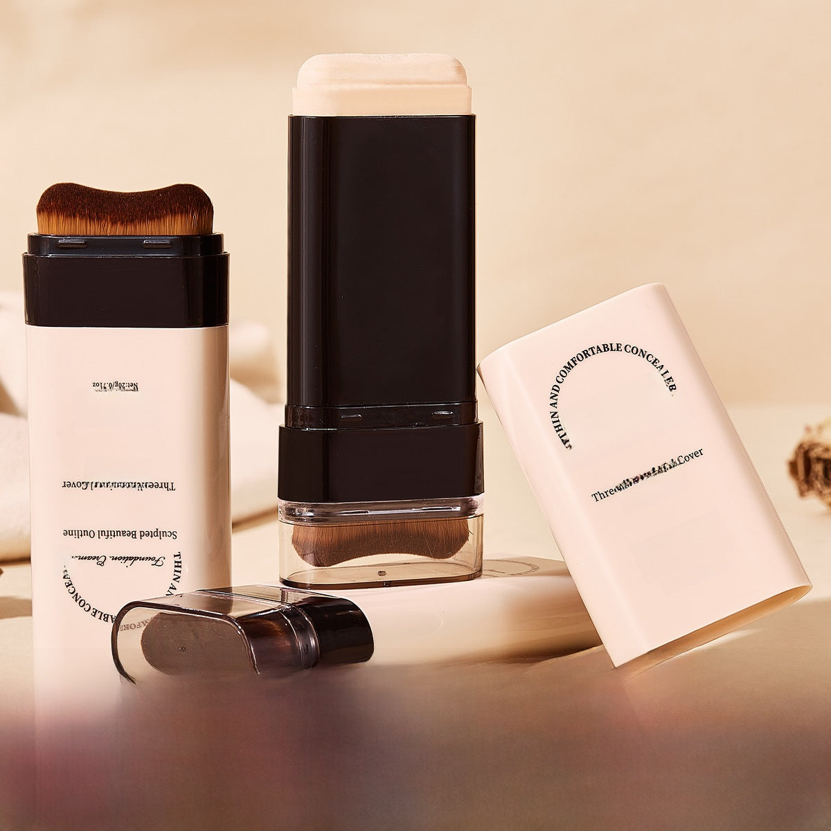 Non-smudging double-headed foundation cream