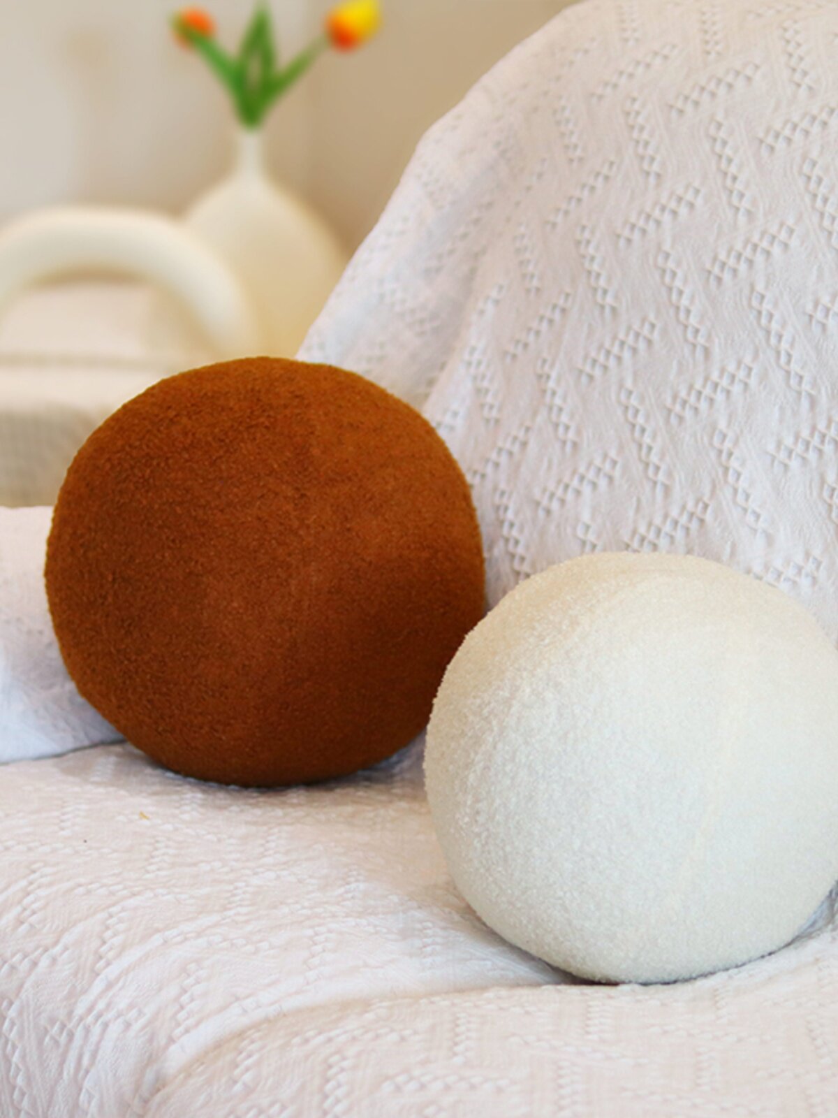 Nordic Spherical Decorative Pillow