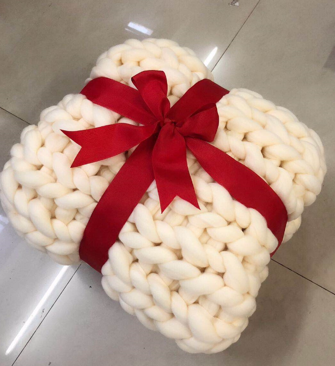 Nordic Style Ultra-Thick Decorative Blanket