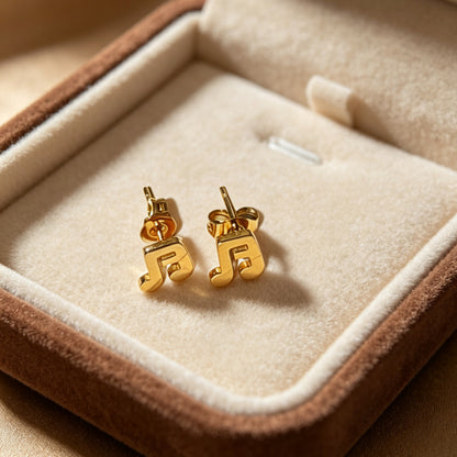 Note stud earrings