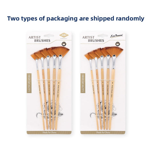 Nylon bristle fan-shaped brush