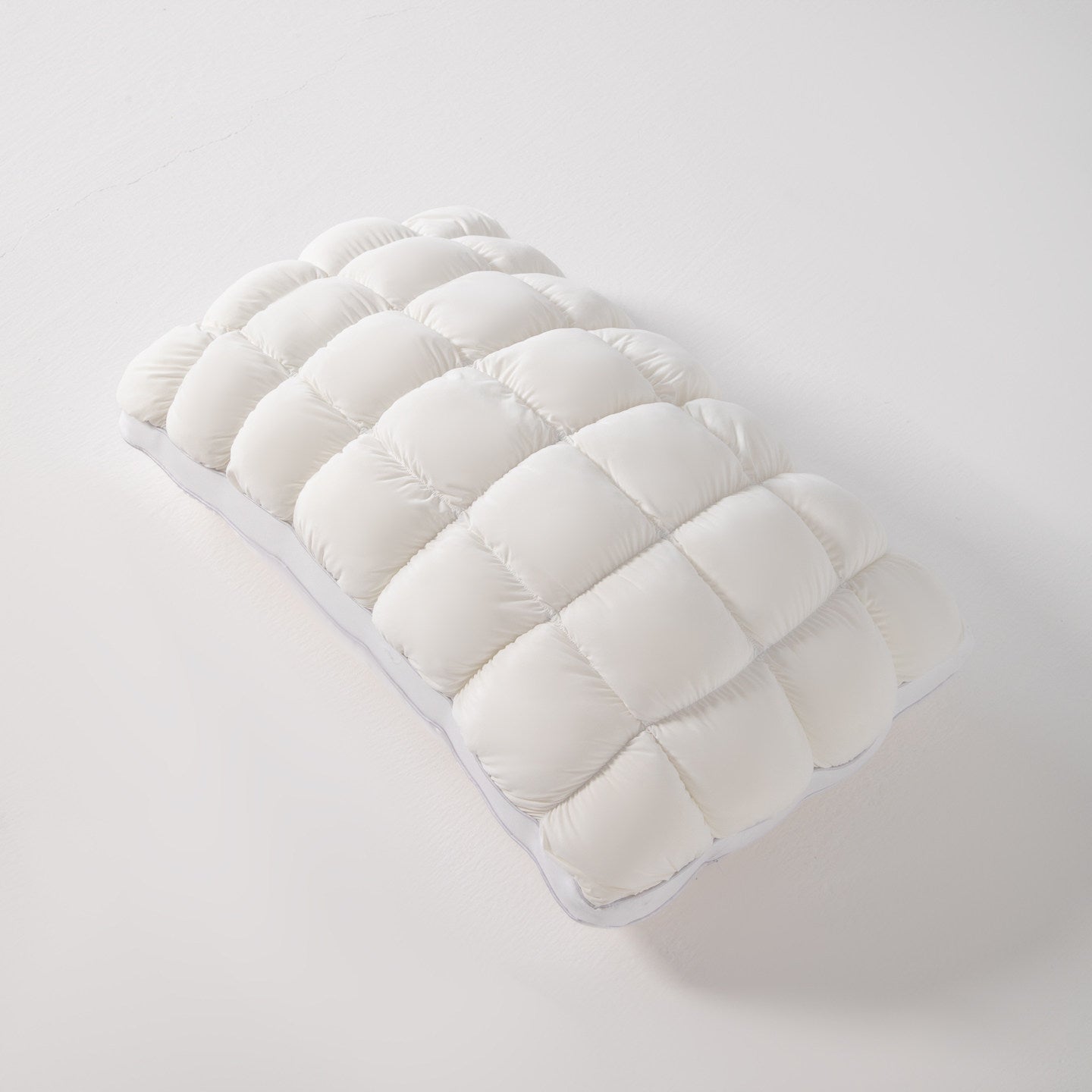 Nylon Cooling Puff Pillow