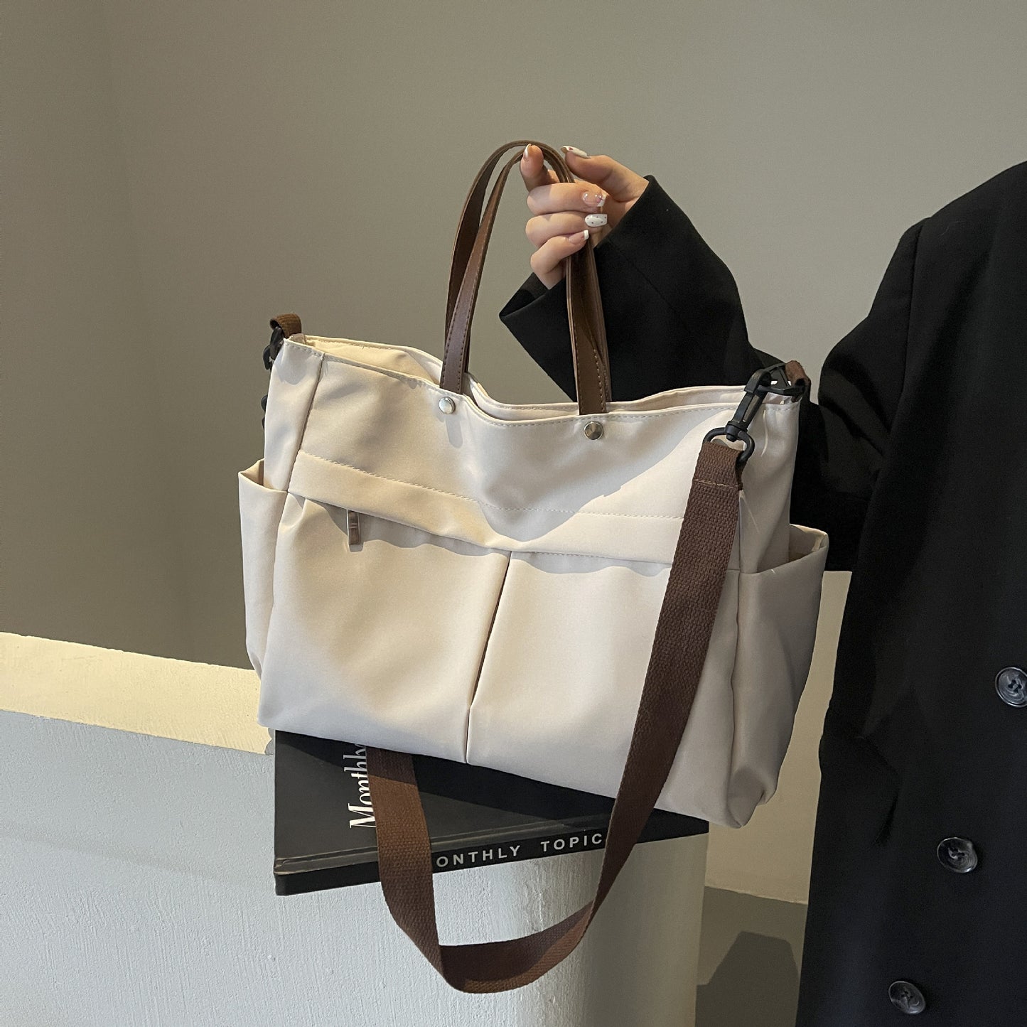 Nylon shoulder bag