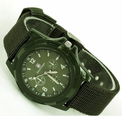 Nylon strap watch