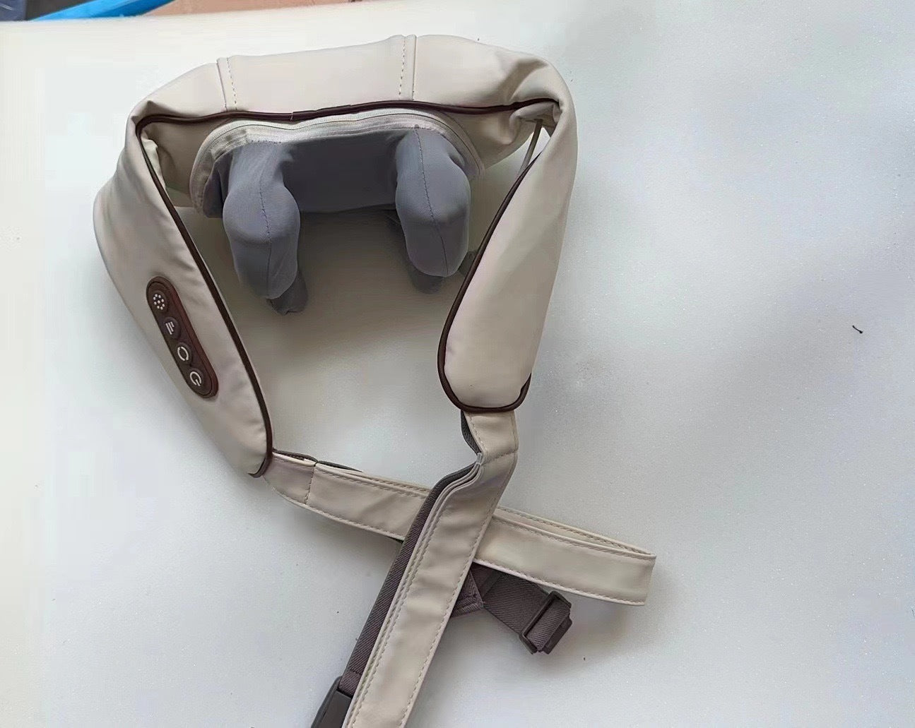 oblique muscle cervical massager