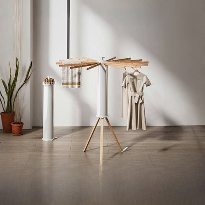 Octopus-shaped clothes hanger