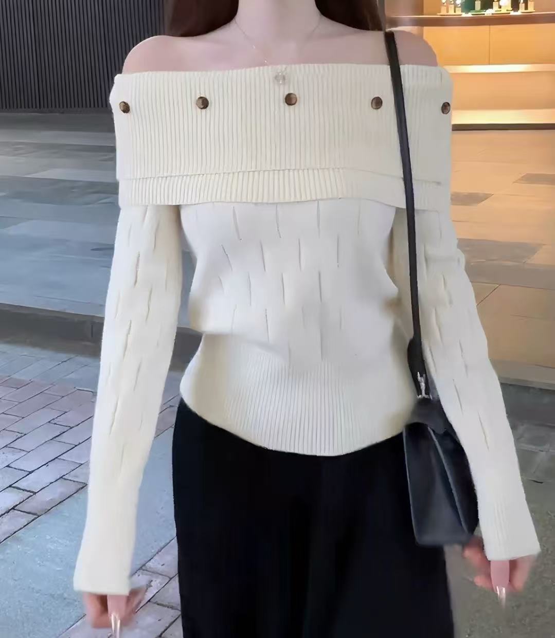 Off-the-shoulder long-sleeved knit top