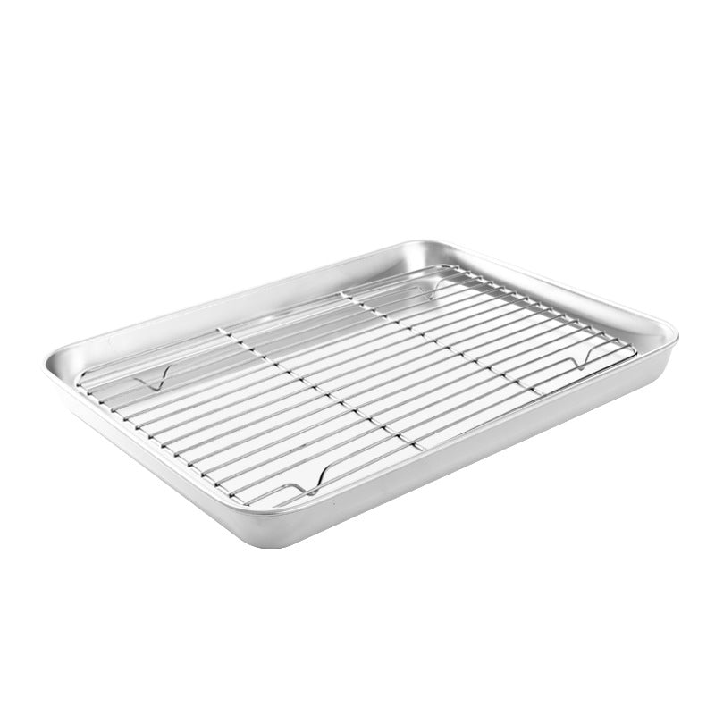 Oil-filtering and water-draining tray