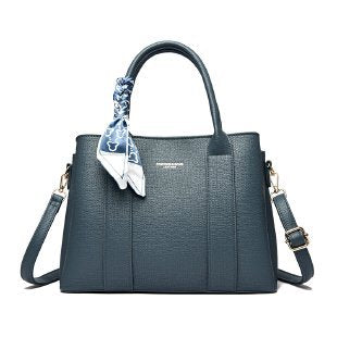 Old Money Wind Handbag