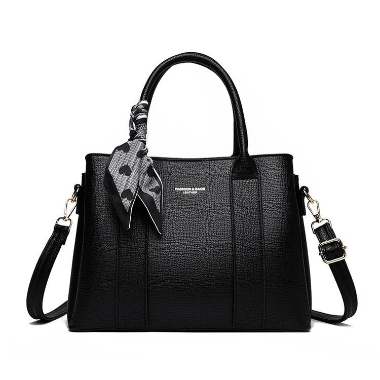 Old Money Wind Handbag