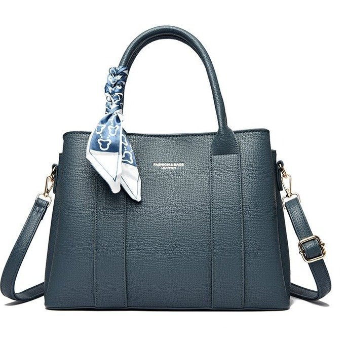 Old Money Wind Handbag