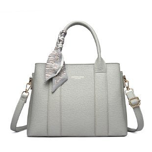 Old Money Wind Handbag