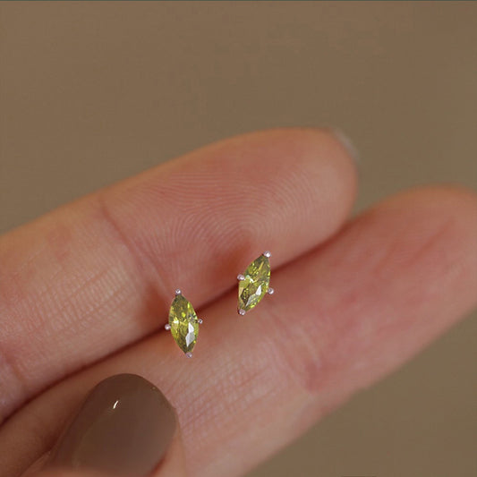 Olive green horse-eye stud earrings