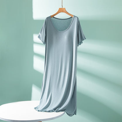 One-piece dress with chest pads