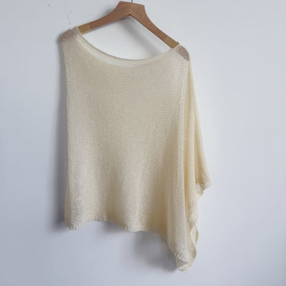 One-piece halter shawl