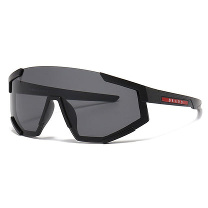One-piece large-frame sunglasses