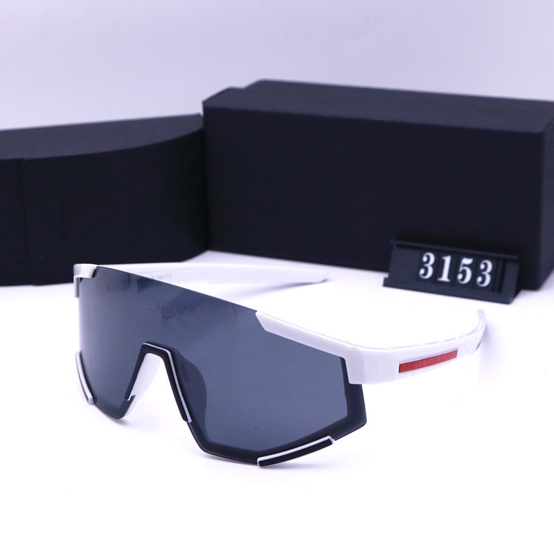 One-piece large-frame sunglasses