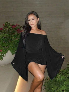 One-Shoulder Batwing Sleeve Bodycon Dress