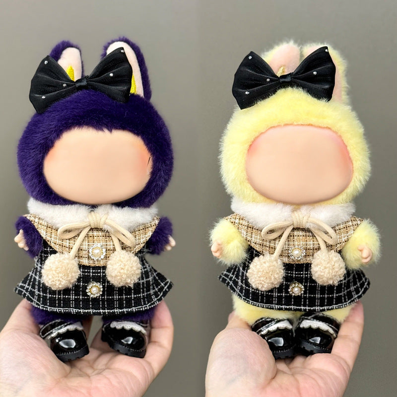 Only baby clothes, a set of skirts