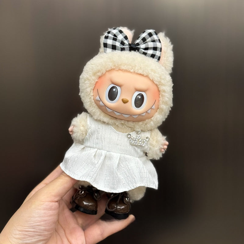 Only baby clothes, a set of skirts