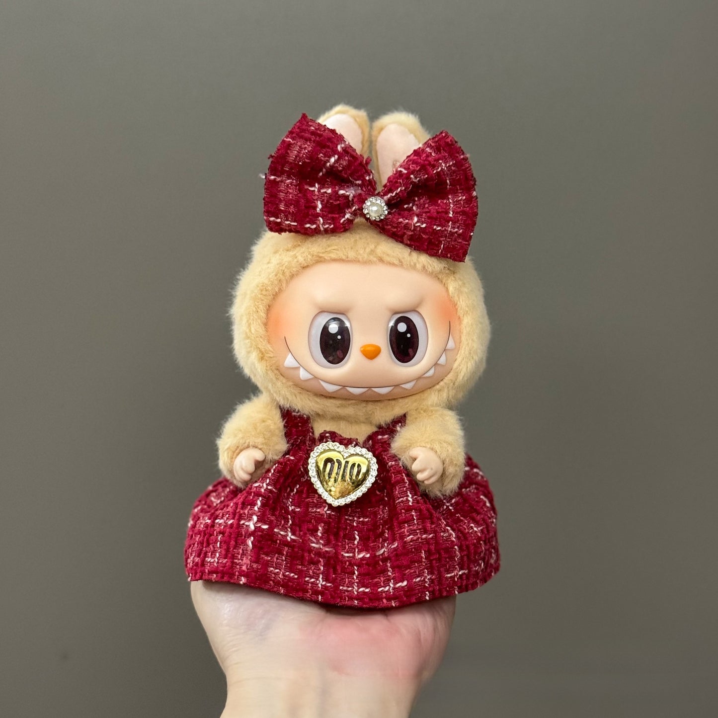 Only baby clothes, a set of skirts