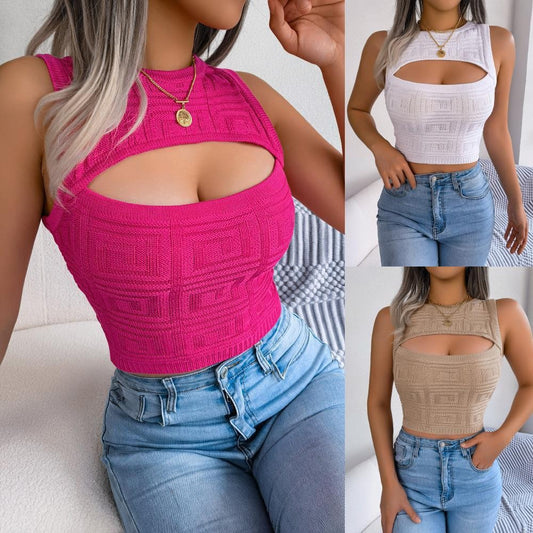 Open-collared sleeveless knitted top