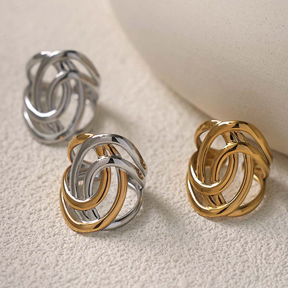 Open-ended ring