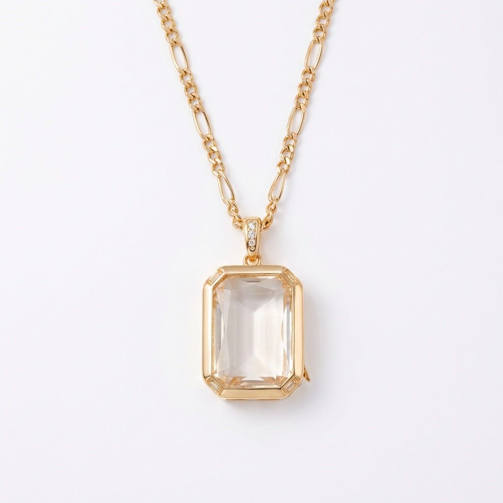 Openable Photo Locket Necklace with Zircon