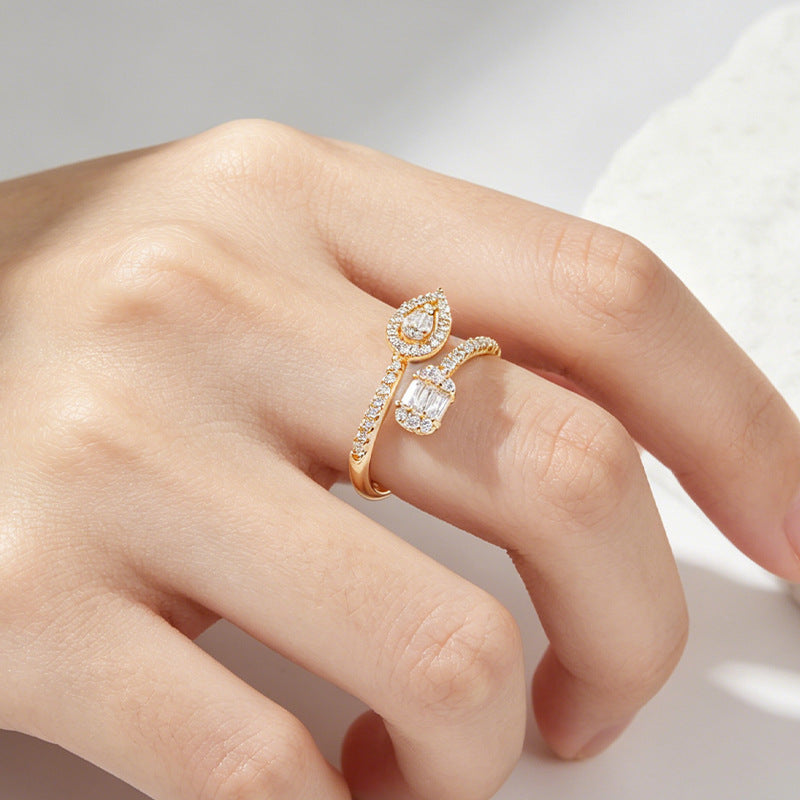 Opening adjustable ring