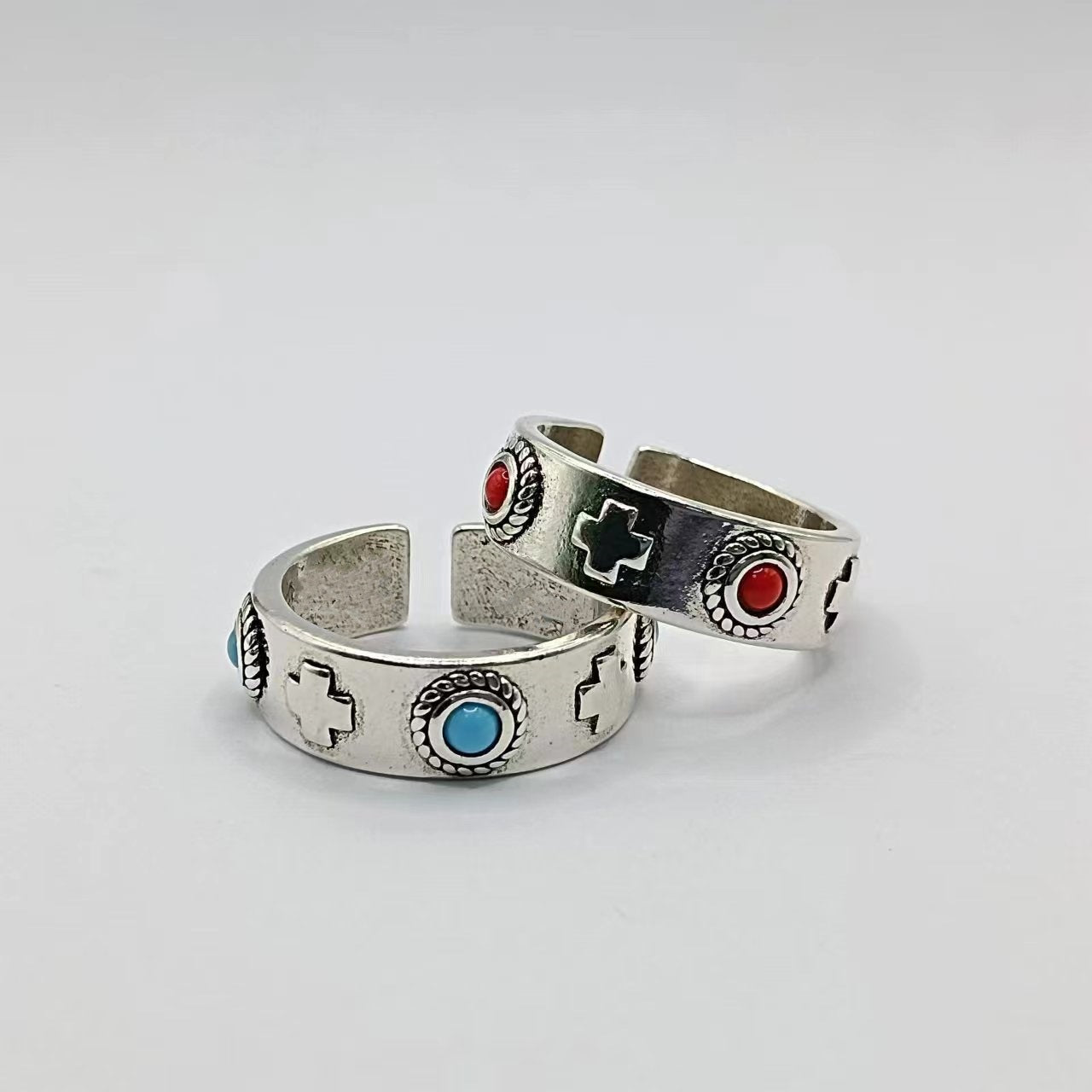 Opening adjustable ring
