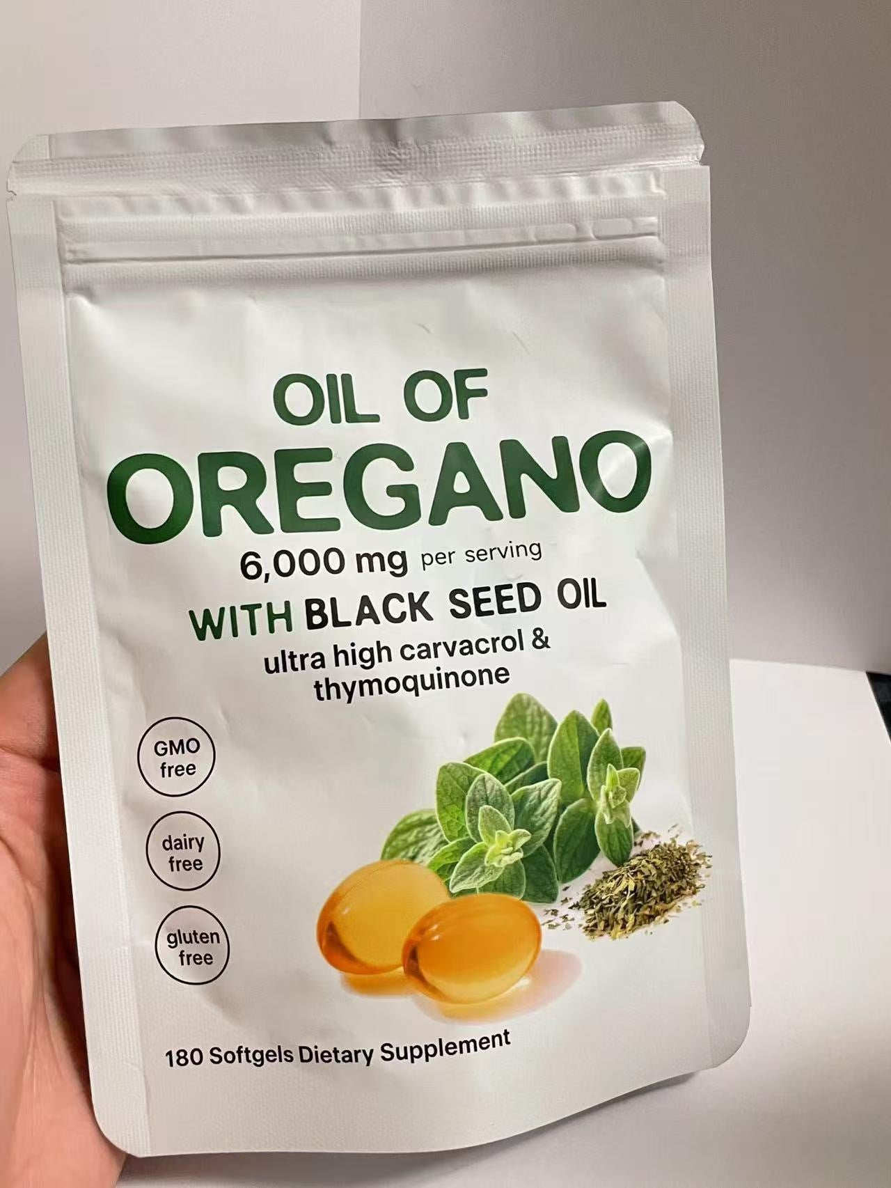 Oregano oil soft capsules