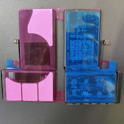 Original batteries are suitable for Apple products.