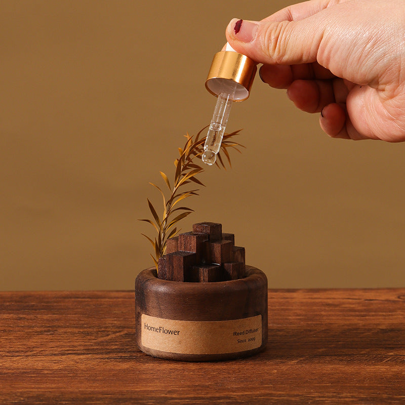 Ornamental aroma diffuser