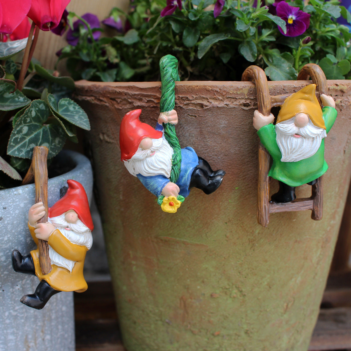 Outdoor courtyard wall hanging ornaments