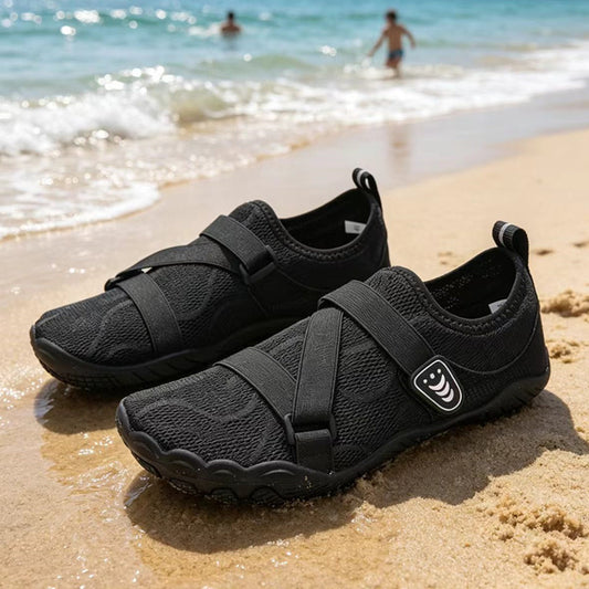Outdoor fitness stream-crossing shoes