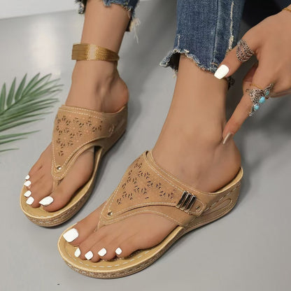 Outdoor flip-flops