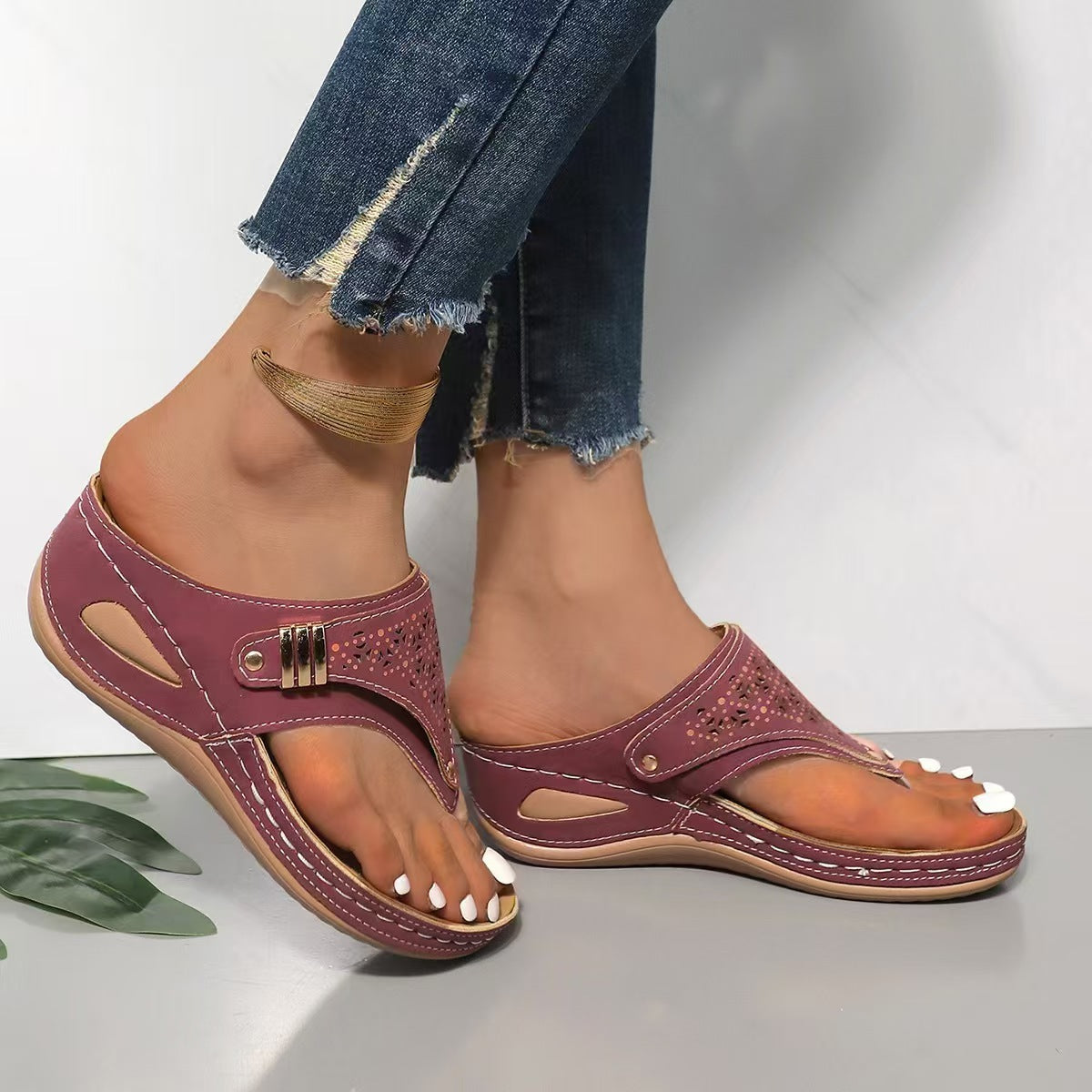 Outdoor flip-flops