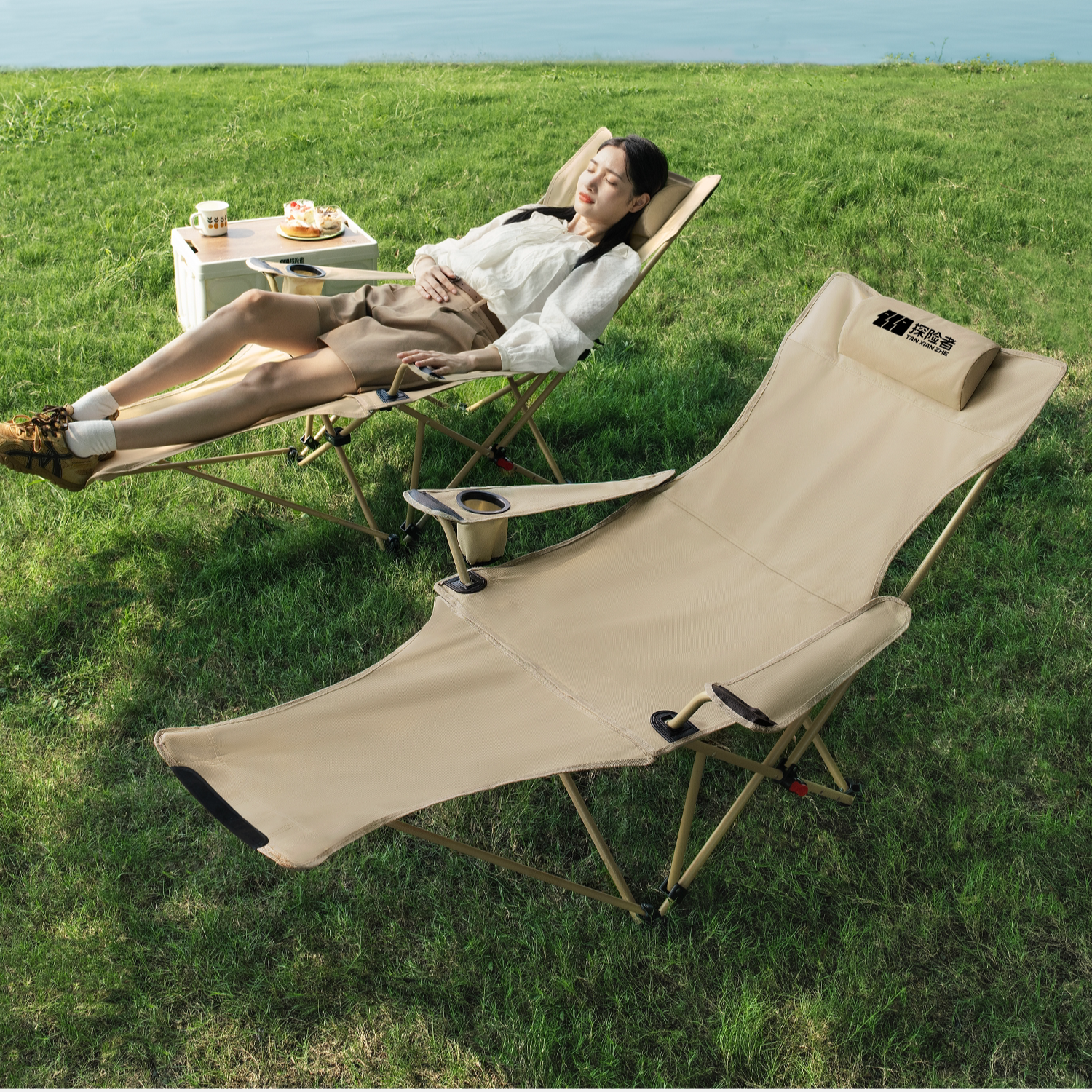 Outdoor Folding Recliner