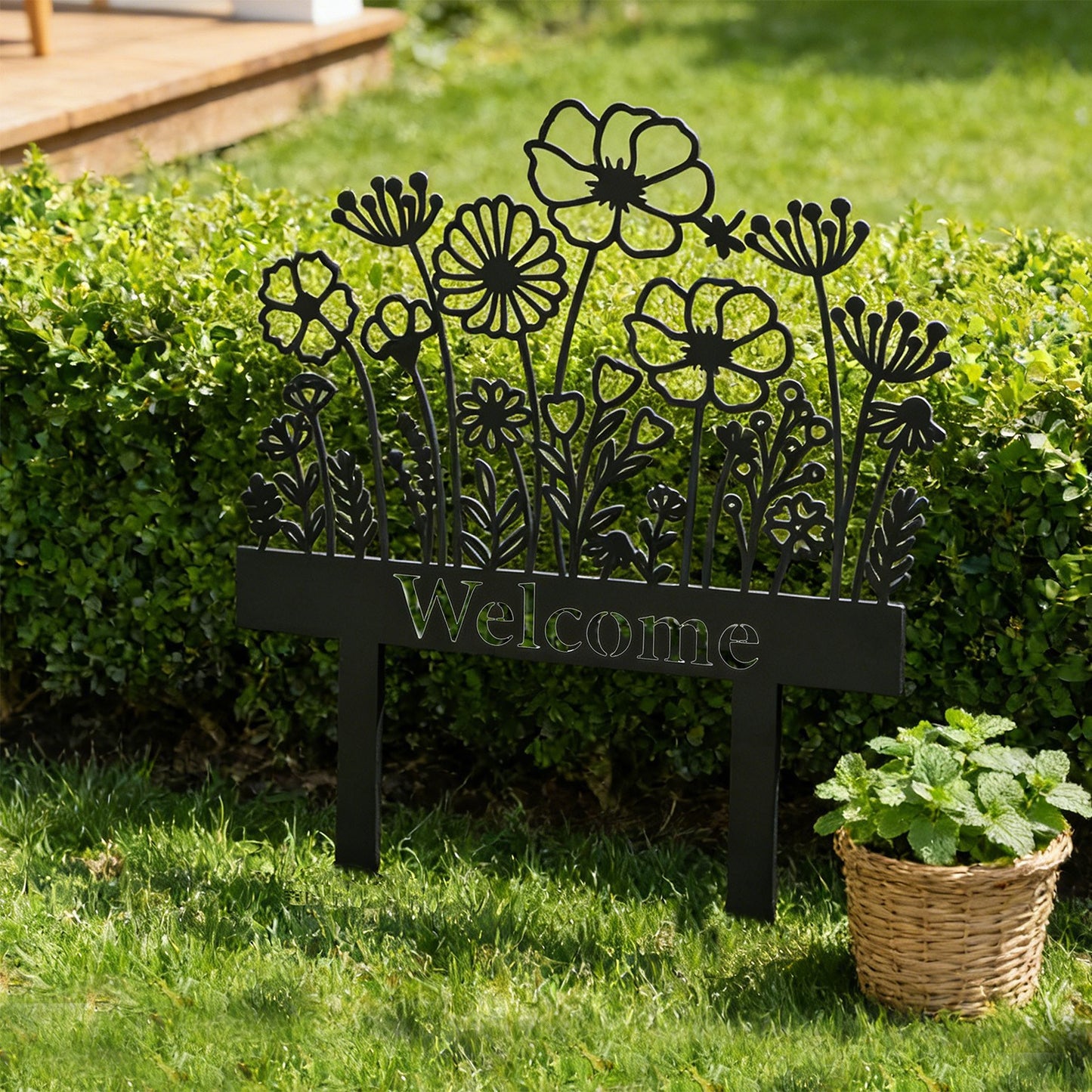 Outdoor Garden Welcome Sign