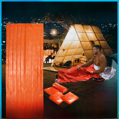 Outdoor insulation first-aid blanket