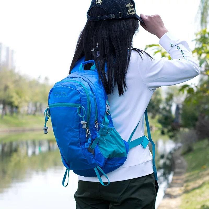 Outdoor lightweight backpacks