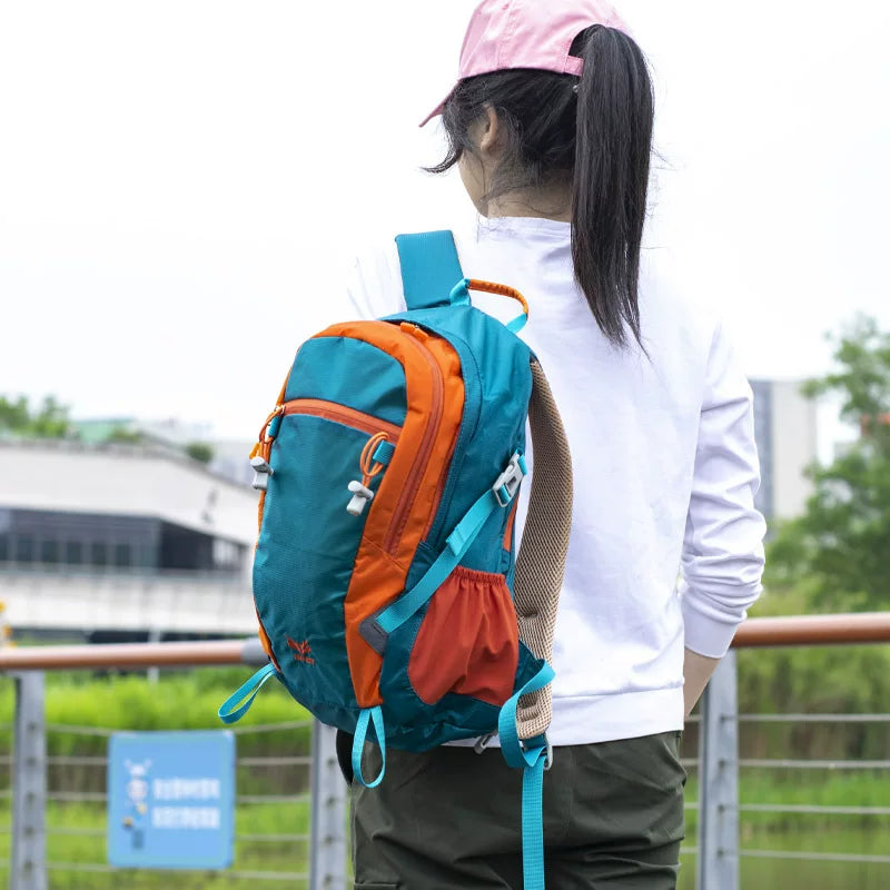 Outdoor lightweight backpacks
