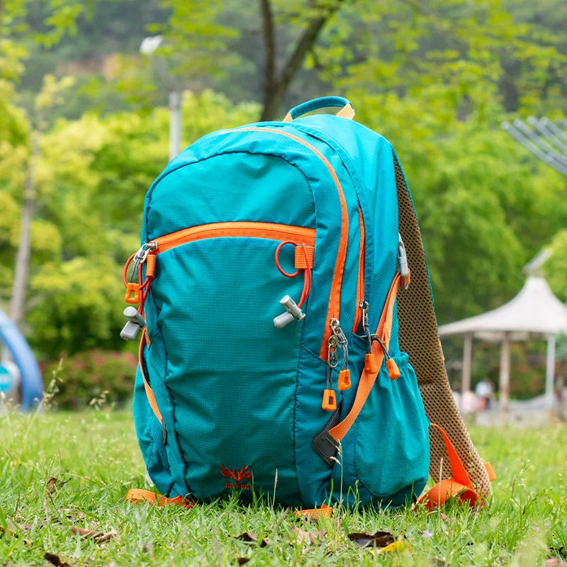 Outdoor lightweight backpacks