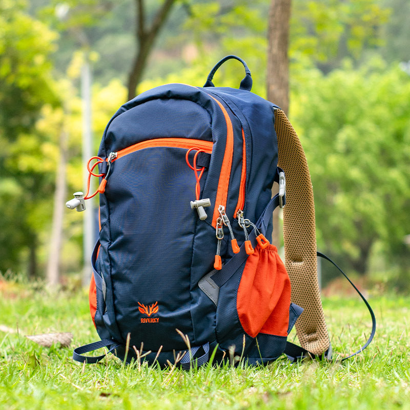 Outdoor lightweight backpacks