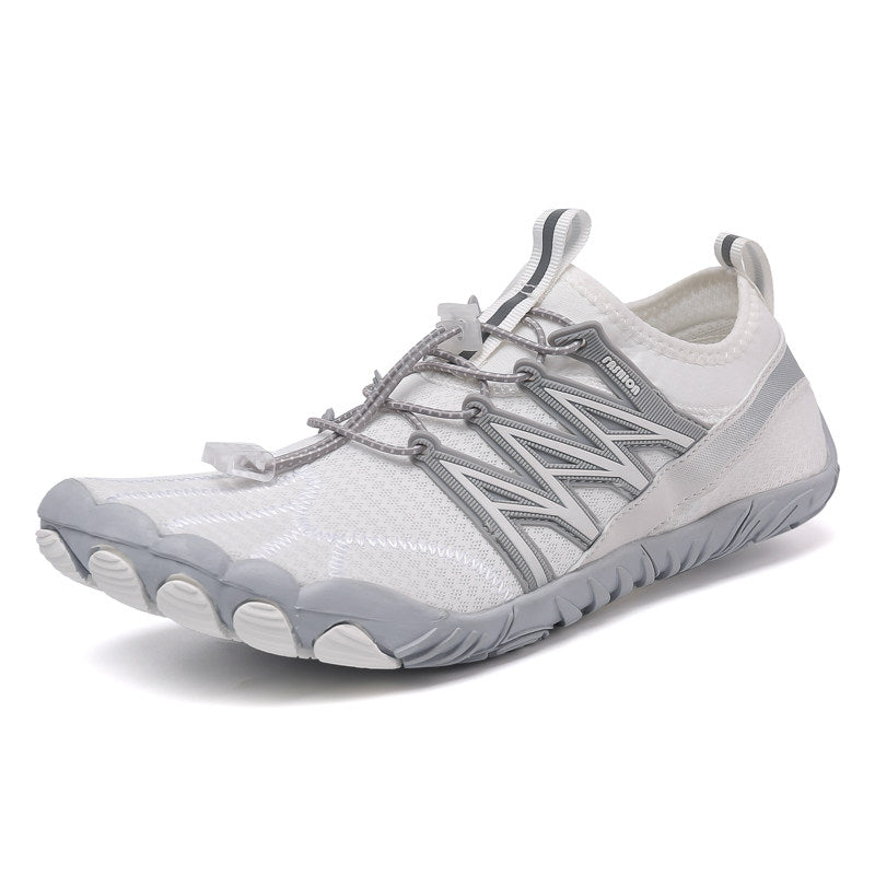Outdoor lightweight waterproof shoes