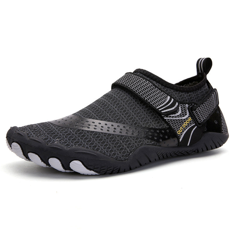 Outdoor lightweight waterproof shoes