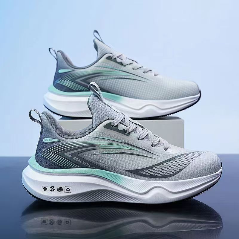 Outdoor Men's Sports Shoes with Mesh Breathable Upper