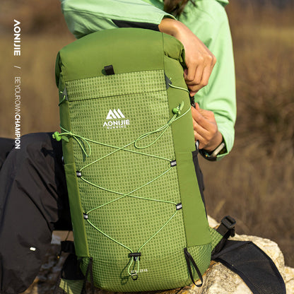 Outdoor Mountaineering Bag